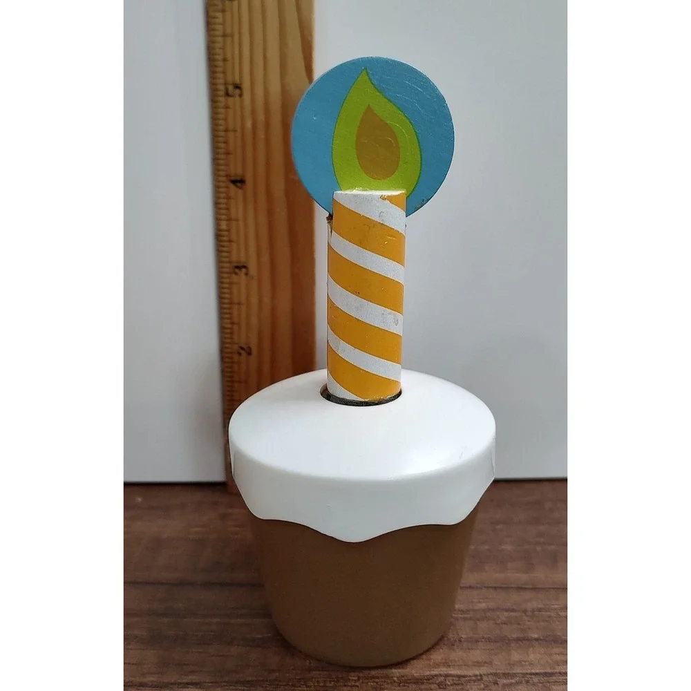 Melissa & Doug Replacement Icing Cupcake And Orange Candle B17